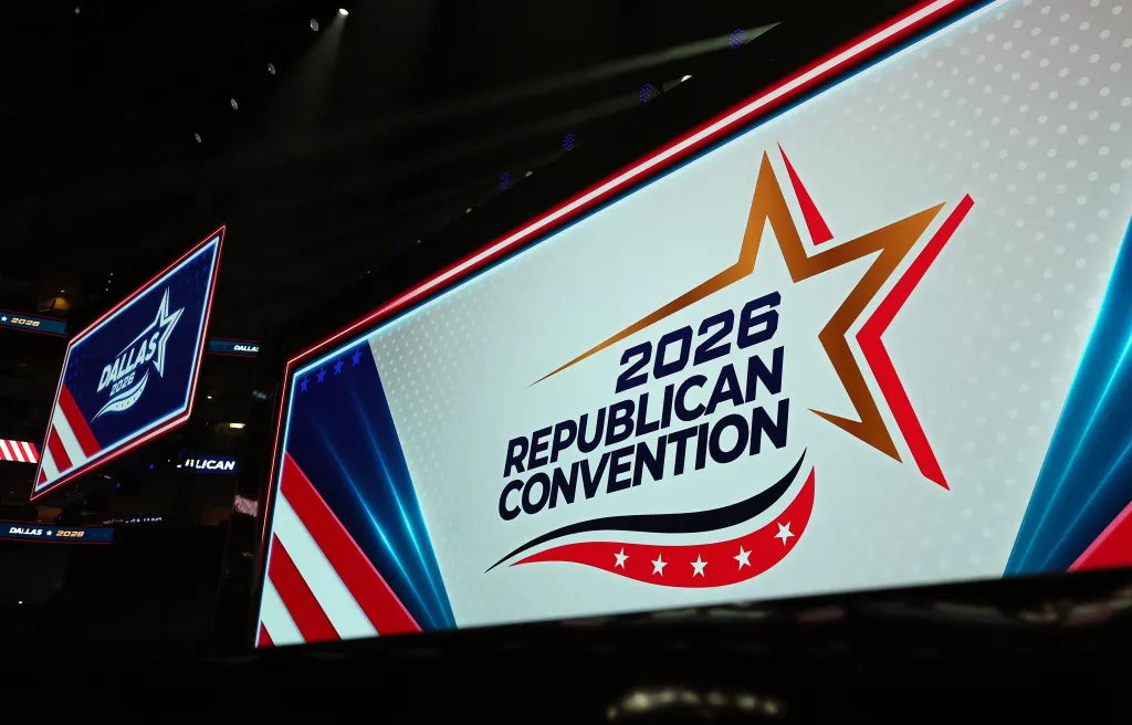 Trump reanuda su campaña electoral en Estados Unidos en medio de tensiones políticas