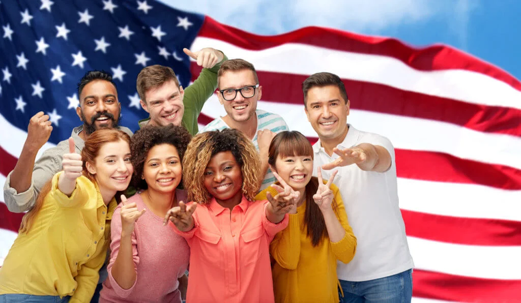 ¿Qué cambios recientes afectan a inmigrantes latinoamericanos en Estados Unidos?